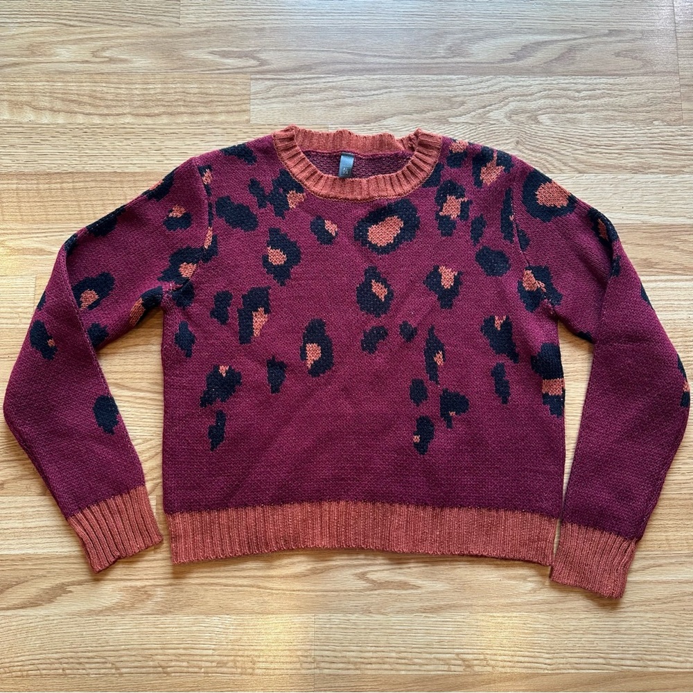 ALYA animal print sweater